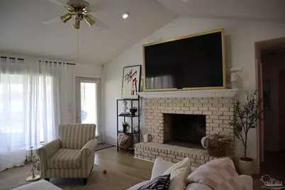 6619 Lake Charlene Dr, Pensacola, FL 32506 - Photo 10