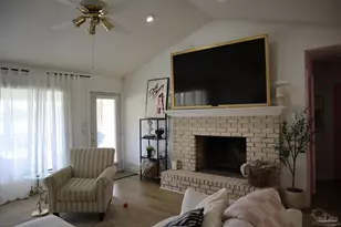 6619 Lake Charlene Dr, Pensacola, FL 32506 - Photo 10