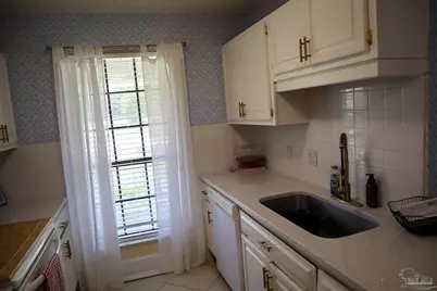 6619 Lake Charlene Dr, Pensacola, FL 32506 - Photo 14
