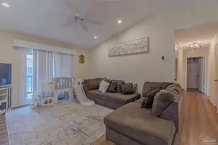 2299 Scenic Hwy, Pensacola, FL 32503 - Photo 1
