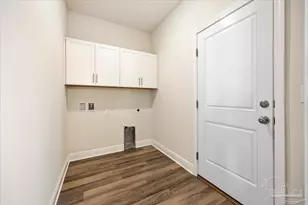 9211 Salter Rd, Pace, FL 32571 - Photo 16