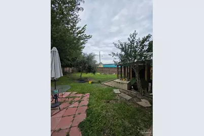215 Berry Rd, Pensacola, FL 32507 - Photo 8