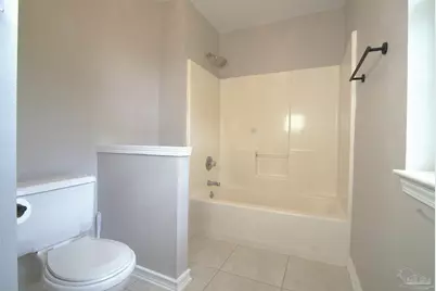 1026 Woodlore Cir, Gulf Breeze, FL 32563 - Photo 14