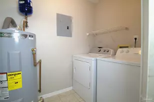 1026 Woodlore Cir, Gulf Breeze, FL 32563 - Photo 20
