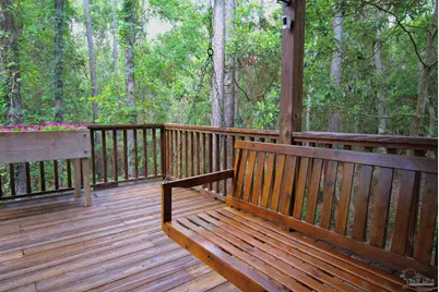1026 Woodlore Cir, Gulf Breeze, FL 32563 - Photo 12