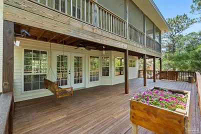 1026 Woodlore Cir, Gulf Breeze, FL 32563 - Photo 48