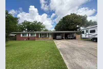 18 Cambridge Ave, Pensacola, FL 32534 - Photo 1