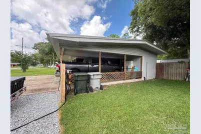 18 Cambridge Ave, Pensacola, FL 32534 - Photo 2
