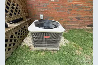 18 Cambridge Ave, Pensacola, FL 32534 - Photo 6