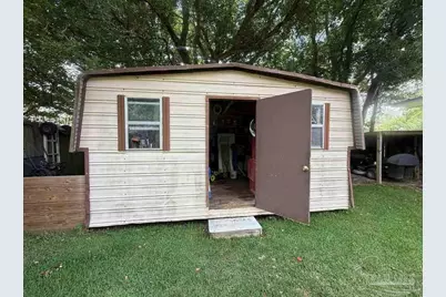 18 Cambridge Ave, Pensacola, FL 32534 - Photo 10