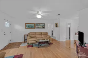 422 Gibbs Rd, Pensacola, FL 32507 - Photo 12