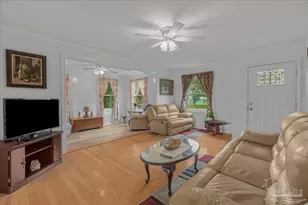 422 Gibbs Rd, Pensacola, FL 32507 - Photo 14