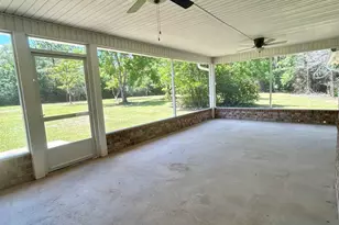 10201 Pilgrim Trail, Molino, FL 32577 - Photo 8