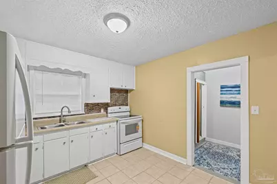 419 Grandview St, Pensacola, FL 32505 - Photo 12