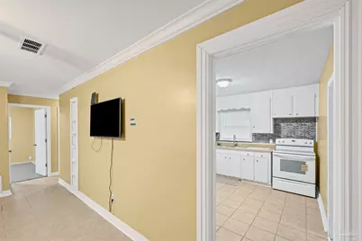 419 Grandview St, Pensacola, FL 32505 - Photo 10