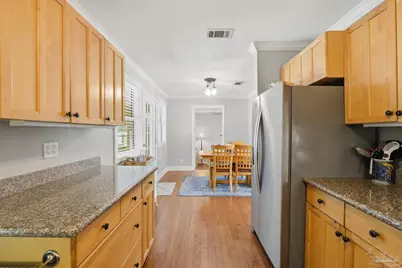 403 Rue Max St, Pensacola, FL 32507 - Photo 10