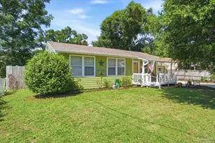 403 Rue Max St, Pensacola, FL 32507 - Photo 2