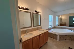 5541 Sunkist Cir, Pace, FL 32571 - Photo 10