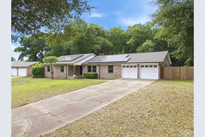 5814 Schofield Dr, Pensacola, FL 32506 - Photo 2