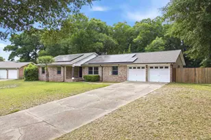 5814 Schofield Dr, Pensacola, FL 32506 - Photo 2