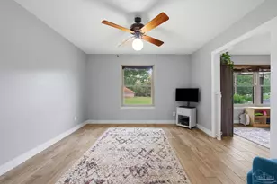 5814 Schofield Dr, Pensacola, FL 32506 - Photo 10