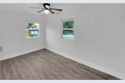 18 Washington St, Pensacola, FL 32507 - Photo 22