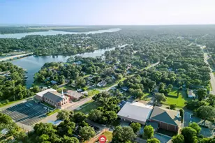 18 Washington St, Pensacola, FL 32507 - Photo 2