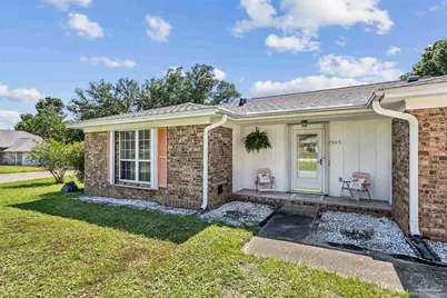 7905 Charter Oaks Dr, Pensacola, FL 32514 - Photo 2