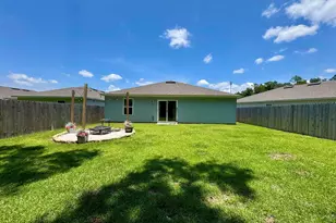 6433 June Bug Dr, Milton, FL 32583 - Photo 2