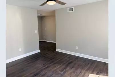 530 Springdale Cir, Pensacola, FL 32503 - Photo 6