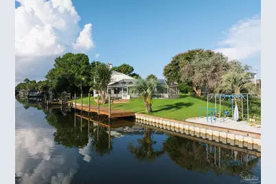 1672 Kauai Ct, Gulf Breeze, FL 32563 - Photo 54