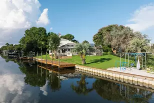 1672 Kauai Ct, Gulf Breeze, FL 32563 - Photo 54
