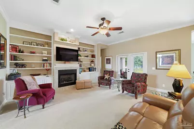 5390 Southlake Dr, Pace, FL 32571 - Photo 8