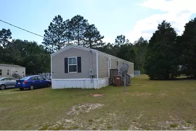 4619 Thoroughbred Dr, Milton, FL 32583 - Photo 4