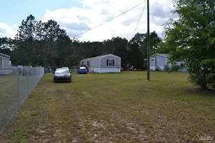 4619 Thoroughbred Dr, Milton, FL 32583 - Photo 6