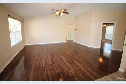 10319 Wailuku Dr, Pensacola, FL 32506 - Photo 6