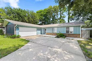 2558 Amberjack Ct, Pensacola, FL 32526 - Photo 4