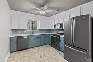 2558 Amberjack Ct, Pensacola, FL 32526 - Photo 10
