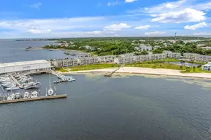 200 Pensacola Beach Rd, Gulf Breeze, FL 32561 - Photo 8
