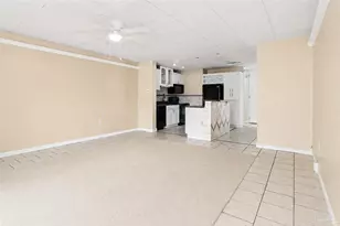 201 Pensacola Beach Rd, Gulf Breeze, FL 32561 - Photo 8
