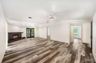 12400 Wildlife Rd, Holt, FL 32564 - Photo 6
