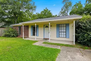 704 Brook Meadow Ln, Pensacola, FL 32514 - Photo 2