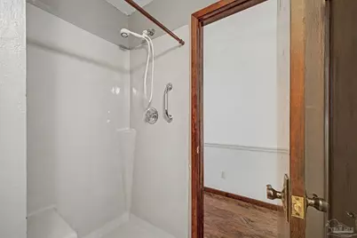 5580 Woodridge Dr, Milton, FL 32570 - Photo 22