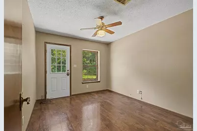 5580 Woodridge Dr, Milton, FL 32570 - Photo 20