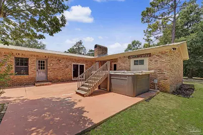 5580 Woodridge Dr, Milton, FL 32570 - Photo 4