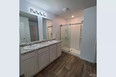 10501 Queens Gate Cir, Pensacola, FL 32506 - Photo 8
