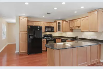 8210 Li-Fair Dr, Pensacola, FL 32506 - Photo 8