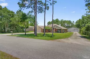 2618 Yellow Pine Rd, Navarre, FL 32566 - Photo 10
