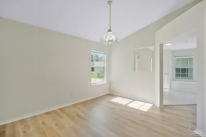 198 Mirabelle Cir, Pensacola, FL 32514 - Photo 8