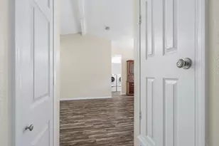 6668 Delhi Dr, Milton, FL 32583 - Photo 12